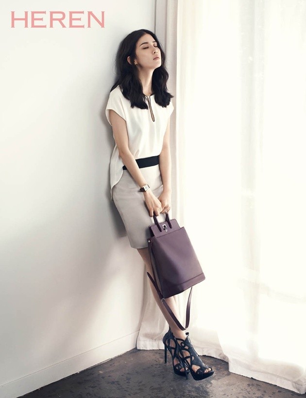 Gambar Foto Lee Bo Young Jadi Model Cartier di Majalah Heren Edisi Juli 2014